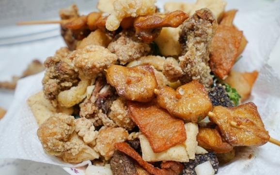 員山路美食