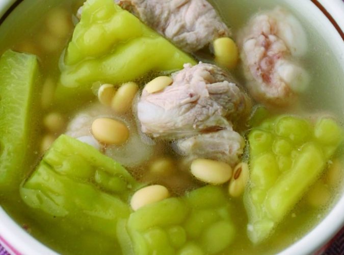 苦瓜排骨湯 苦瓜排骨湯