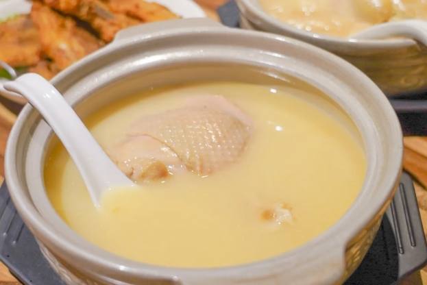 雞 窩 餐廳 雞 窩 餐廳