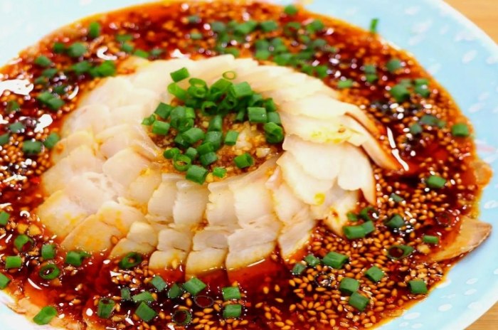 蒜泥白肉做法 蒜泥白肉做法