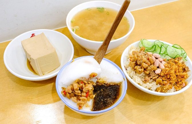 小東路美食 小東路美食