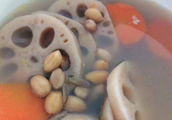 蓮藕湯 蓮藕湯