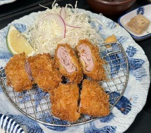 華泰名品城美食街
