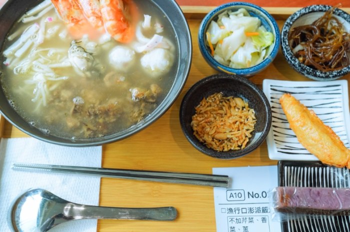 蚵仔寮漁港美食 蚵仔寮漁港美食