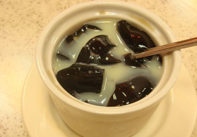 龜苓膏功效 龜苓膏功效