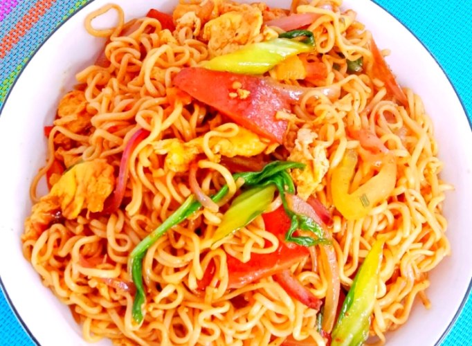 炒泡麵做法 炒泡麵做法