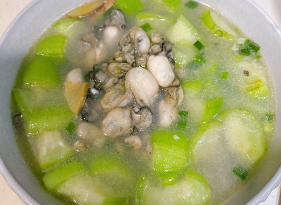 蚵仔湯 蚵仔湯