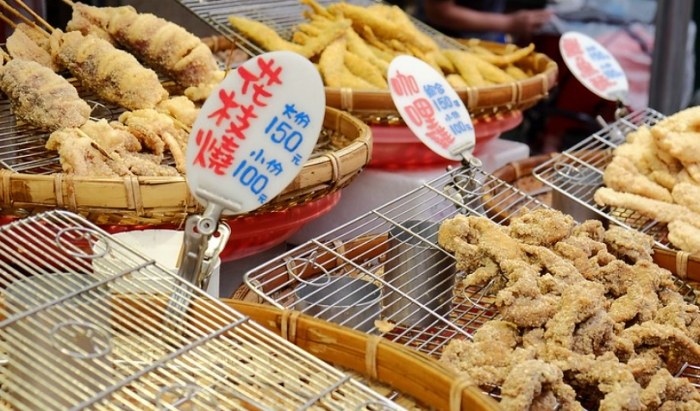 八里老街美食