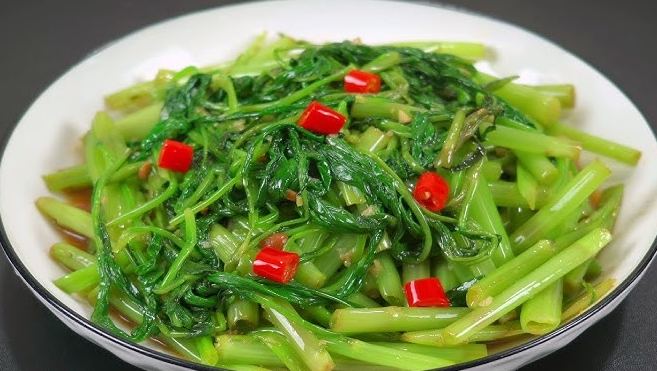炒空心菜 炒空心菜