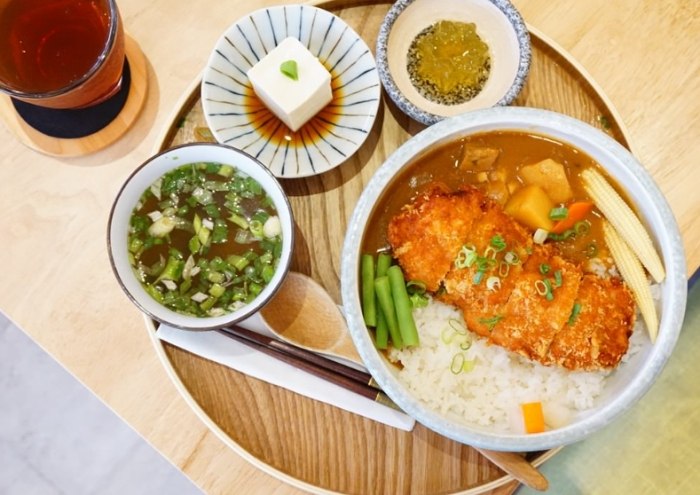 逢甲附近美食 逢甲附近美食