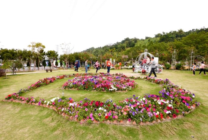 蘿莎玫瑰莊園 蘿莎玫瑰莊園