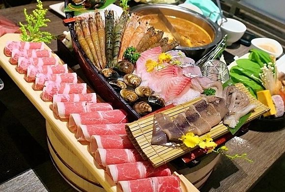 新月餐廳 新月餐廳