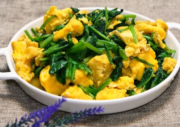 甜菠菜炒蛋 甜菠菜炒蛋