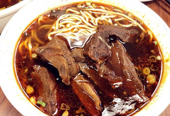 小巨蛋附近平價美食 小巨蛋附近平價美食