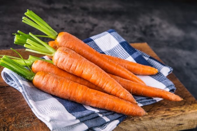 紅蘿蔔的功效：營養價值、禁忌與食用秘訣全方位指南