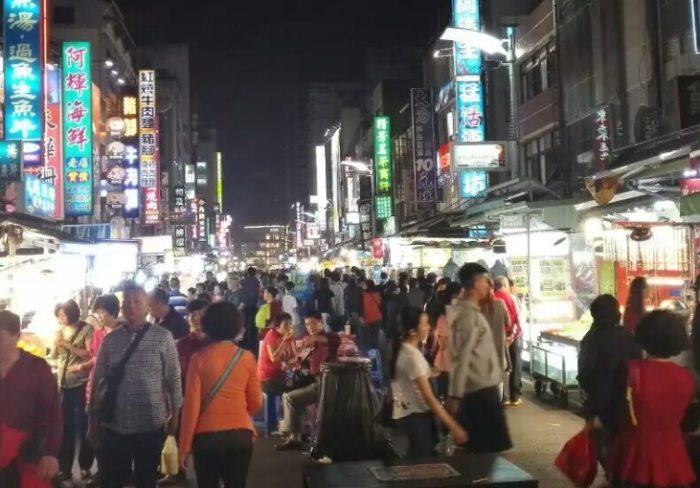 六合夜市住宿 六合夜市住宿