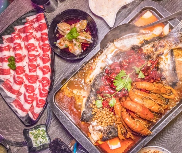 烤魚吃到飽 烤魚吃到飽