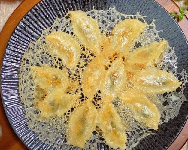 冰花煎餃 冰花煎餃