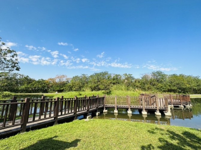 山豬湖 山豬湖