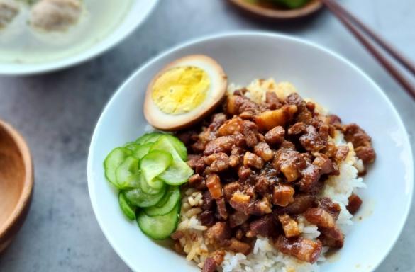 滷肉飯熱量 滷肉飯熱量
