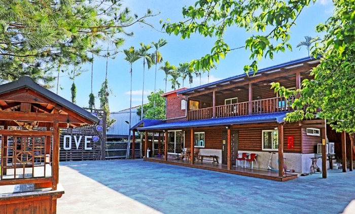 新社住宿 新社住宿