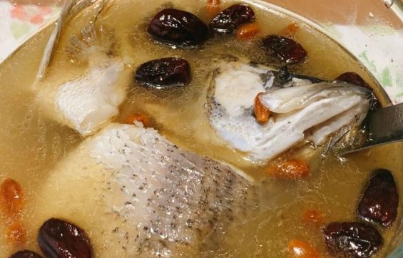 魚湯 魚湯