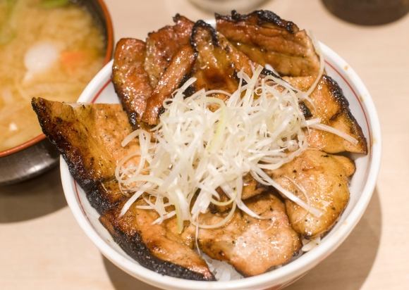 松山車站附近美食 松山車站附近美食