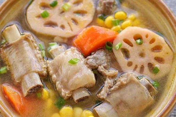 蓮藕湯 蓮藕湯