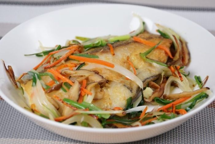 煎鱈魚 煎鱈魚