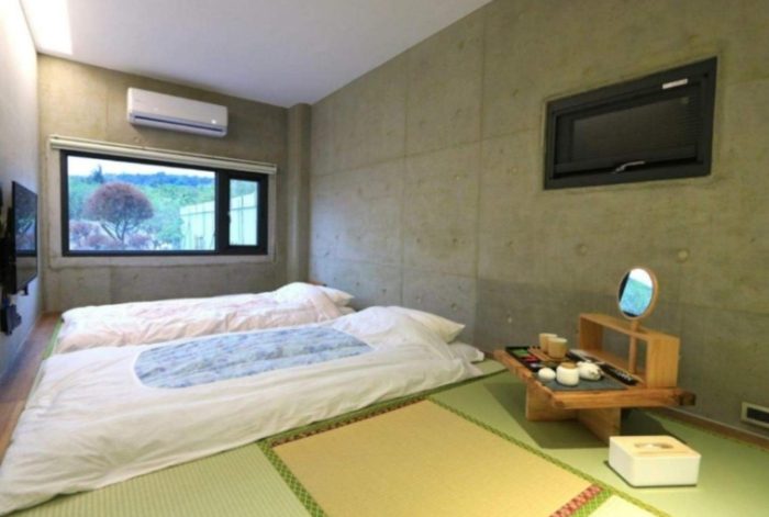 海生館附近住宿