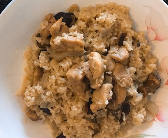 麻油雞油飯