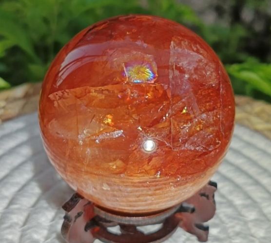 紅膠花水晶功效 紅膠花水晶功效