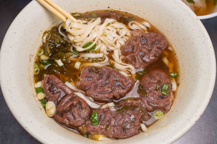 霧峰牛肉麵 霧峰牛肉麵