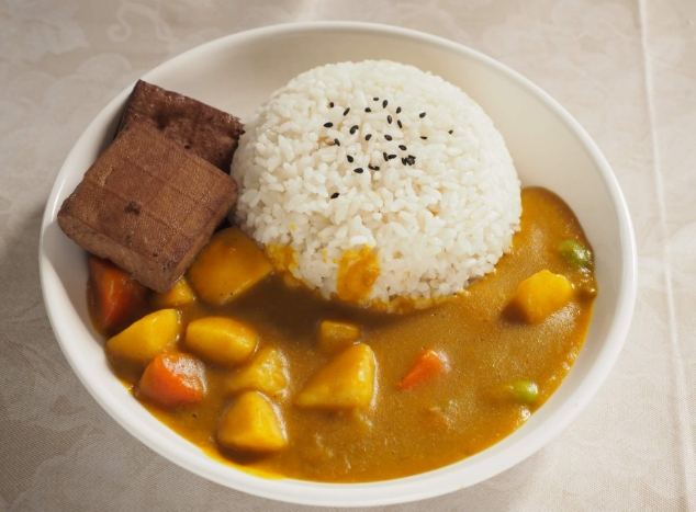 咖哩飯熱量 咖哩飯熱量