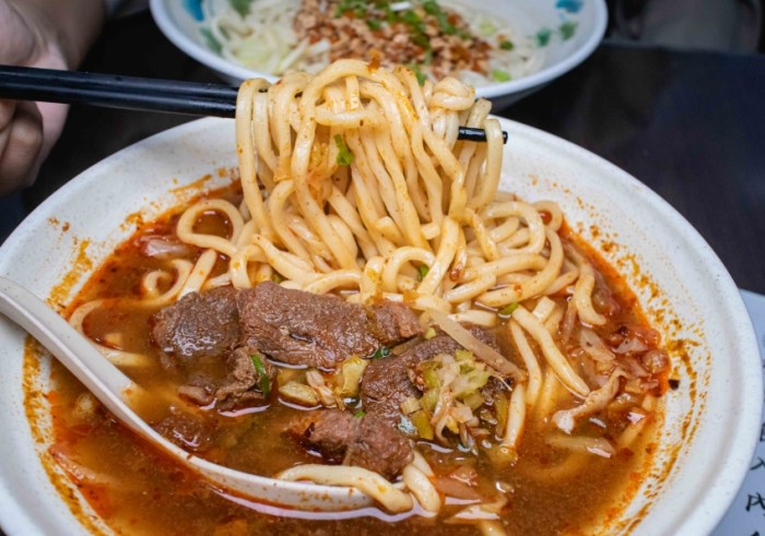霧峰牛肉麵 霧峰牛肉麵