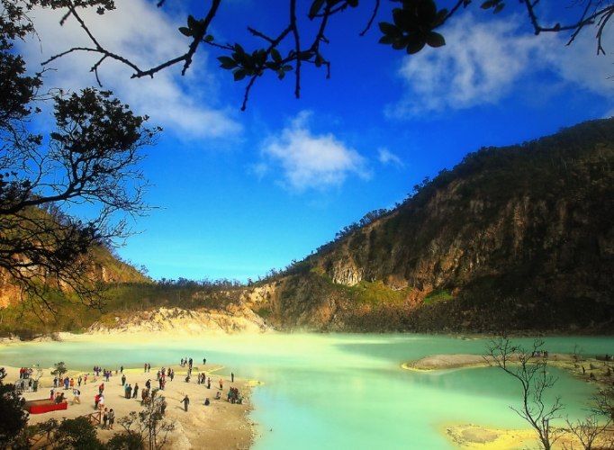 牛奶湖 牛奶湖