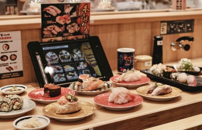 巨 城 餐廳 巨 城 餐廳