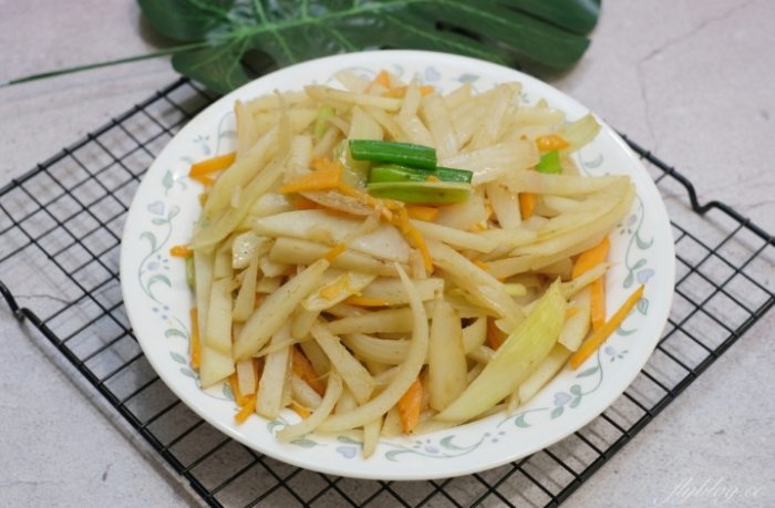 炒馬鈴薯 炒馬鈴薯