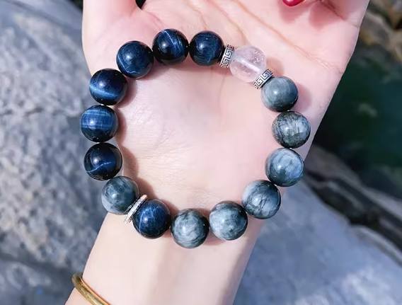 藍虎眼功效 藍虎眼功效