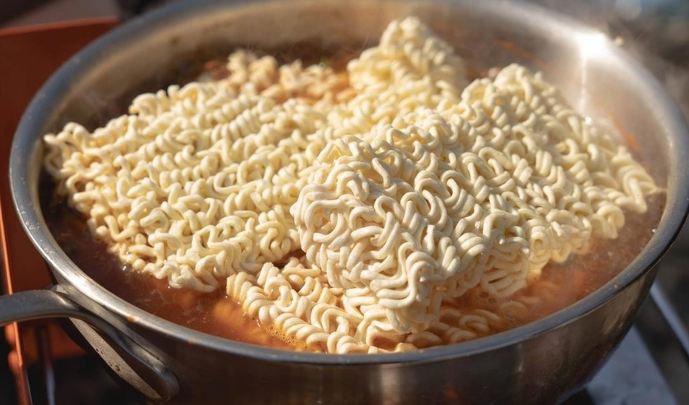 泡麵熱量 泡麵熱量