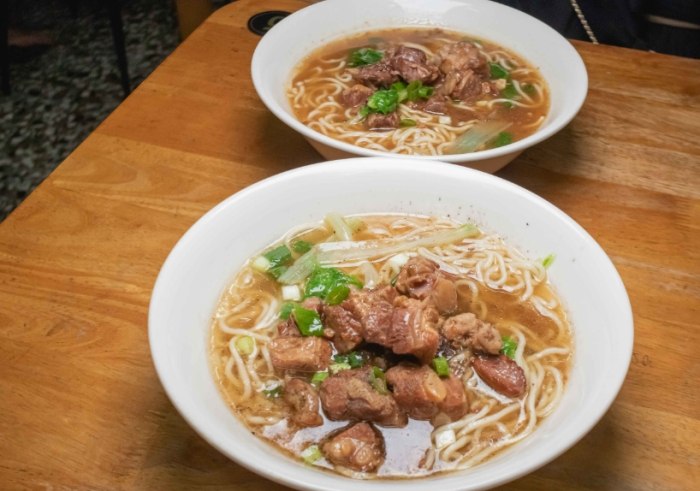 霧峰牛肉麵 霧峰牛肉麵