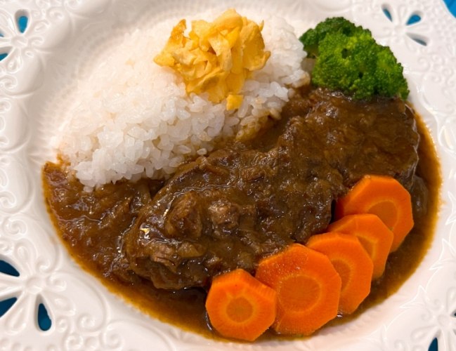 牛肉咖哩 牛肉咖哩