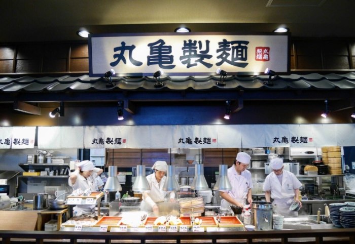 台中新光三越美食街 台中新光三越美食街