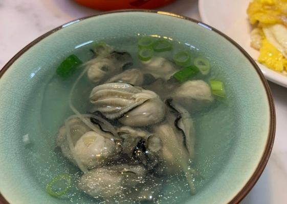 蚵仔湯 蚵仔湯