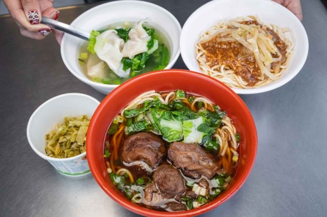 南投牛肉麵 南投牛肉麵