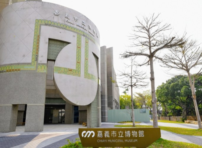 嘉義火車站景點