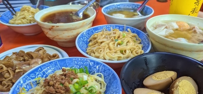 中華夜市