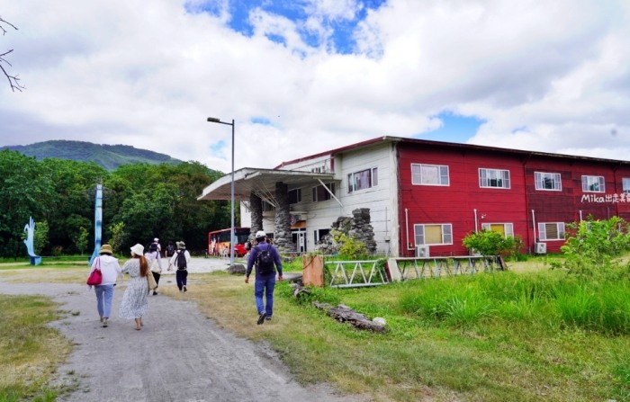 脫線牧場 脫線牧場