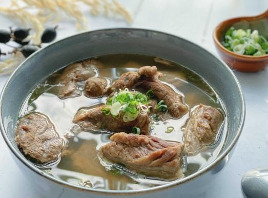 清燉牛肉湯 清燉牛肉湯