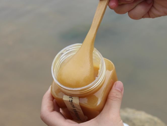 蜂蜜的功效 蜂蜜的功效
